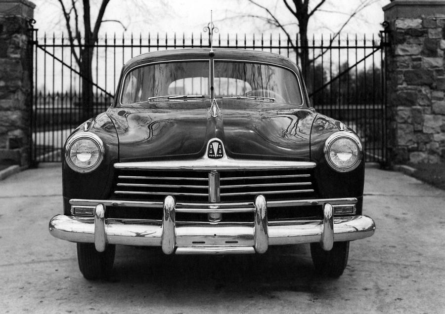  Hudson Commodore Six Sedan (482) 1948 года  (фото 3 из 3)